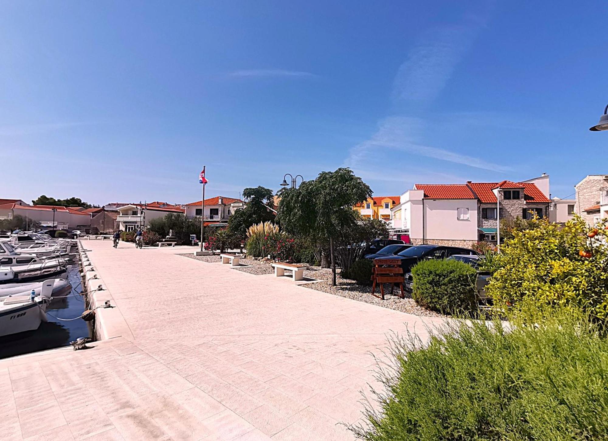 Charming Traditional Townhouse - Holiday Home Kata يزيرا المظهر الخارجي الصورة